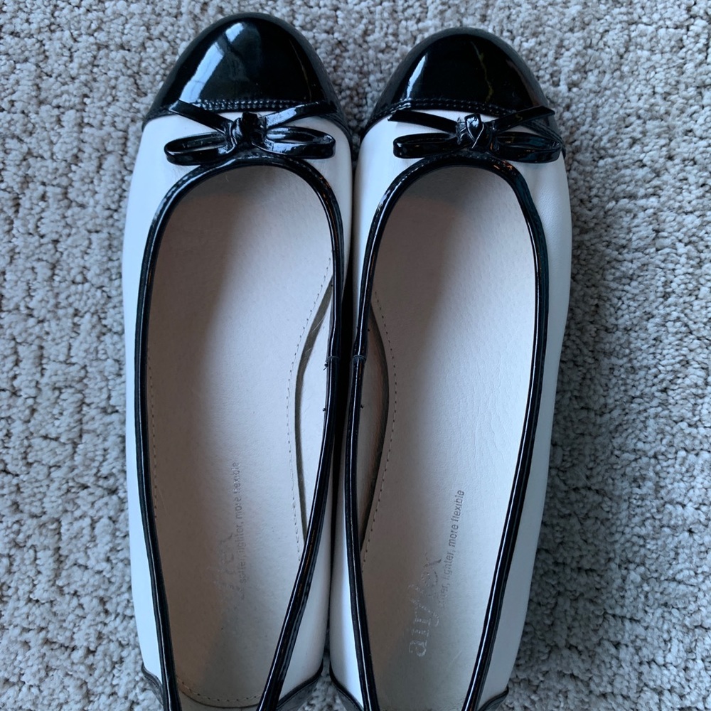 Airflex ballet flats